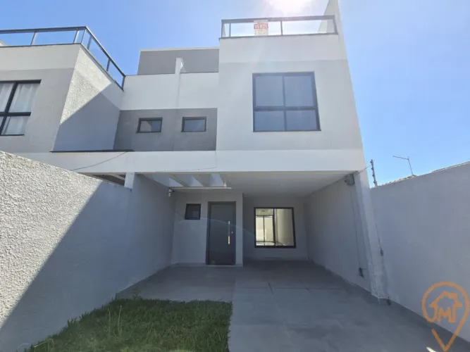 Sobrado com 3 quartos para alugar por R$ 5500.00, 150.63 m2 - BOQUEIRAO - CURITIBA/PR