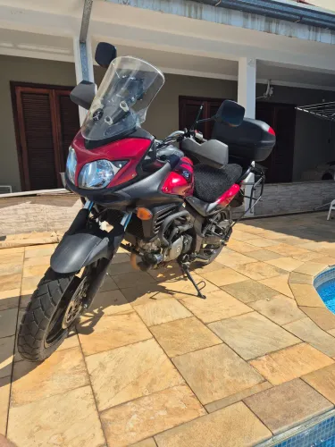 Suzuki V-STROM DL 650