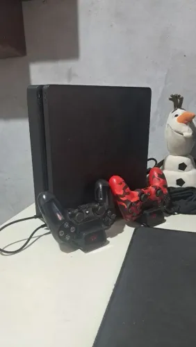 Ps4 slim 2 controles 