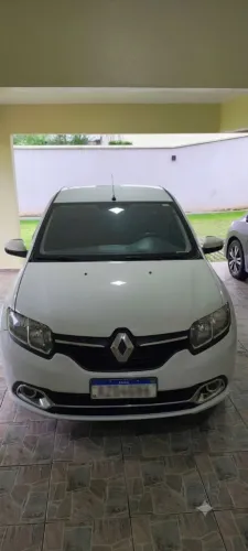 Renault Logan Dynamique Hi-flex 1.6 8V 4P 2015