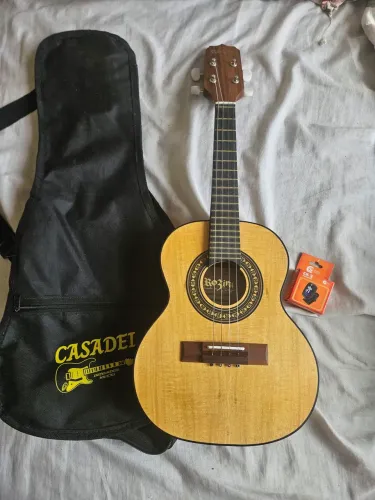 Cavaquinho Rozini RC09 + Bag + Afinador
