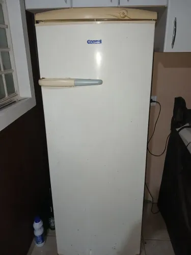 Geladeira Consul