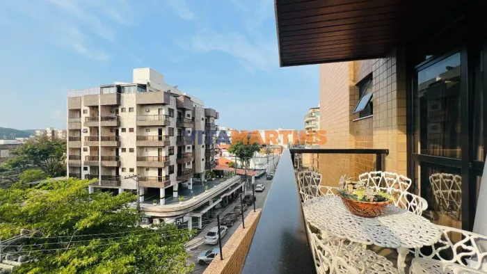 Apartamento de 2 quartos (1 suíte) à venda no Centro de Cabo Frio/RJ por R$ 690.000,00