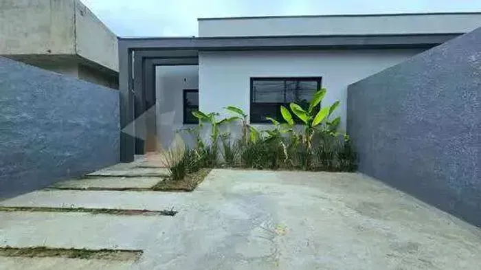 Casa à venda em Caraguatatuba, Golfinhos, com 2 quartos, 76m²