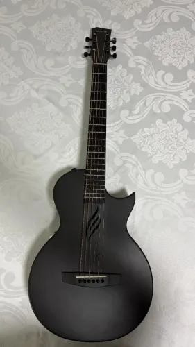 Violão Enya Nova Go em Fibra de Carbono + Bag Original