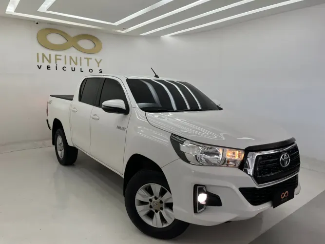Toyota Hilux CD 4X4 2.8 Diesel Mec. 2020