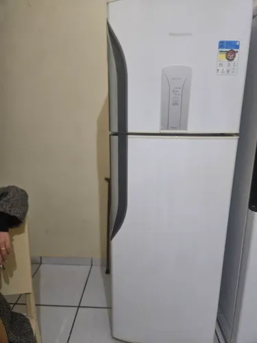 Geladeira Panasonic 220