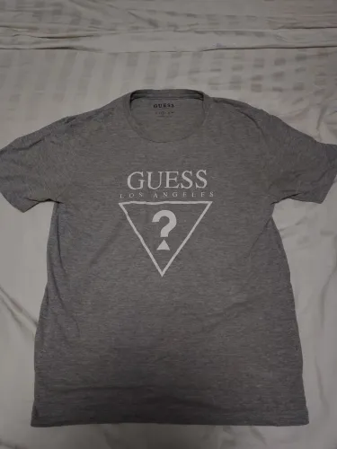 Camiseta cinza Guess Los Angeles