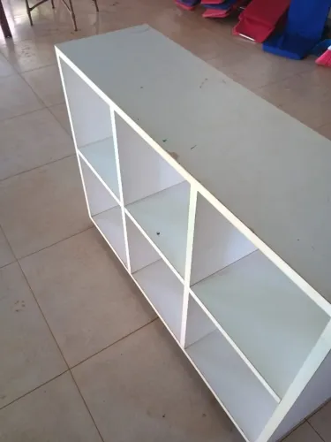 Estante Balcão Organizador Branco com 6 Nichos em Madeira