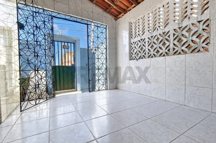 Excelente Casa No Pajuçara Próximo a UPA