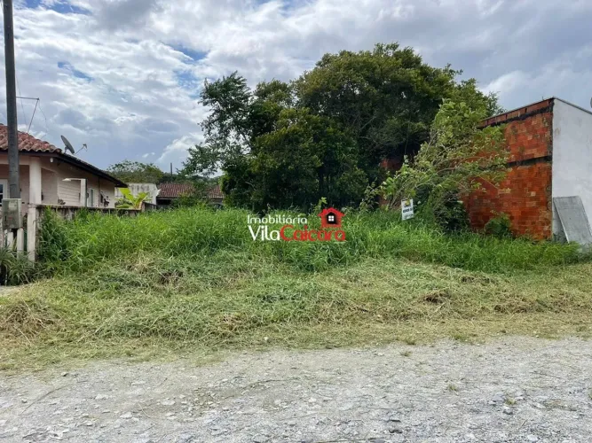 Terreno em Matinhos com 360m² a 700 metros do mar