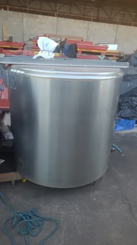 Tanque resfriador de leite