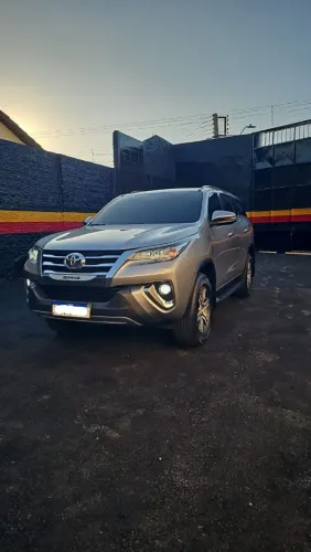 Toyota Hilux SW4 SRV 4X2 2.7 Flex 16V Aut. 2019