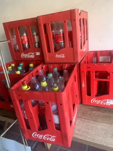 Caixa de coca cola retornável