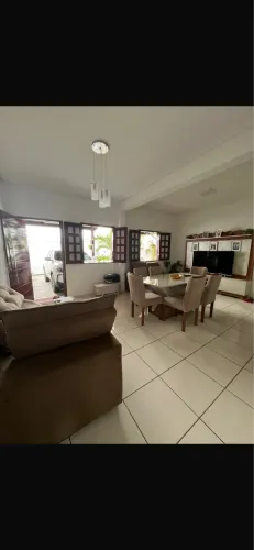     Oportunidade Imperdível: Casa Confortável e Bem Localizada