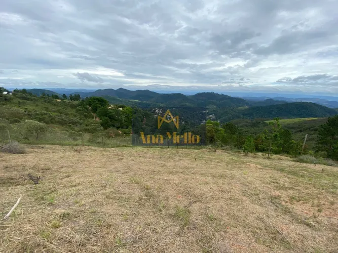 Terreno em Condomínio em Pedro do Rio, Petrópolis/RJ