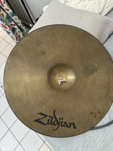 Vendo prato de bateria zildijian