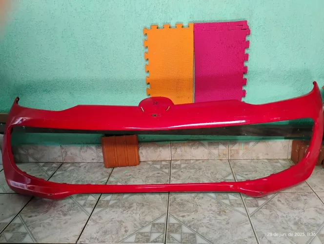 Para-choque dianteiro up take 