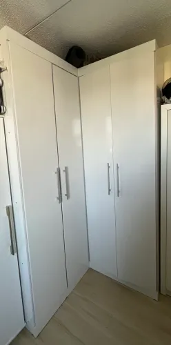 Guarda roupa modulado branco
