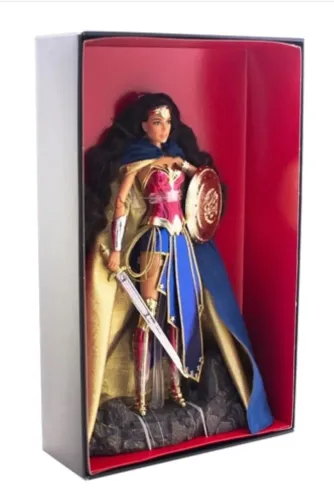 Barbie Amazon Princess Mulher Maravilha Gold Label - Lacrada
