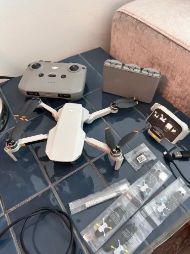 Drone DJi Mini 2 Fly More Combo