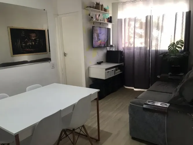 Imóvel para venda possui 40 metros quadrados com 2 quartos