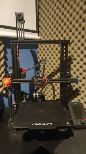 Impressora 3D Creality Ender 3 v2
