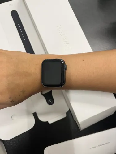 Apple Watch em perfeito estado