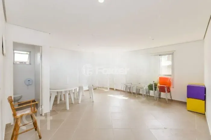 Imóvel para venda tem 52 metros quadrados com 2 quartos em Glória - Porto Alegre - RS