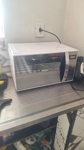 Microondas Panasonic 21L
