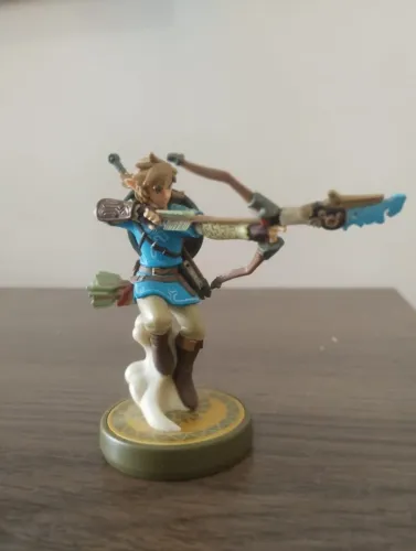 amiibo do link arqueiro (link archer) - the legend of zelda: breath of the wild.