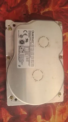Vende-se HD ide Quantum 