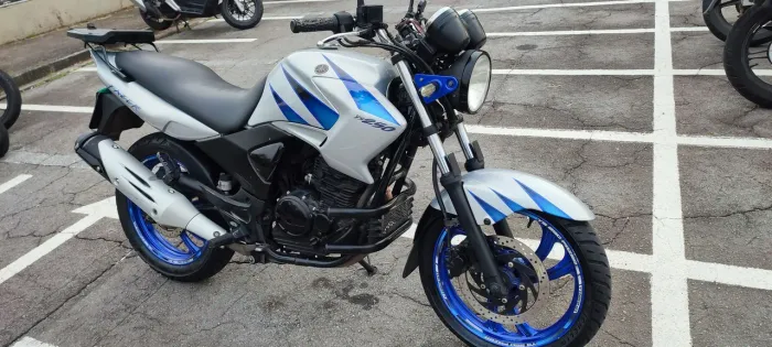 Fazer 250 Personalizada !!