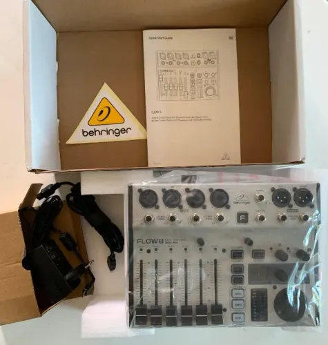 Mesa De Som Digital Behringer Flow 8 Mixer Bluetooth