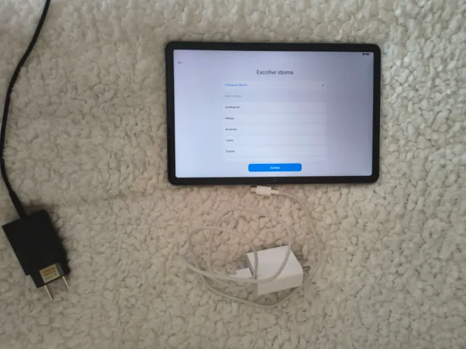 Tablet Xiaomi PAD SE comprado em Junho de 2026, com NF. R$ 1200,00 , a vista e no Pix. 