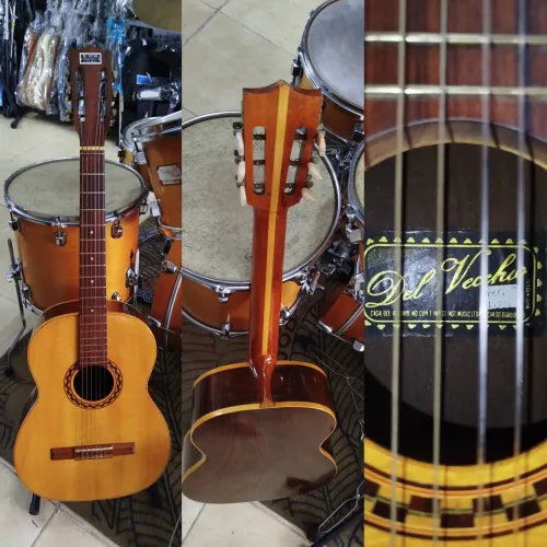 Violão Del Vecchio antigo 