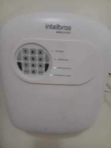 Vendo alarme intelbras AMN 24 net com acionamento peli celular preço 250