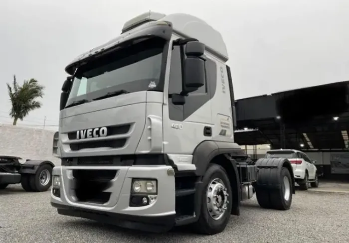 Iveco 400 2012 4x2 teto alto