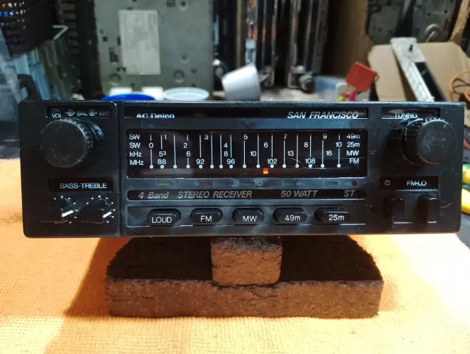 Rádio Bosch/AC DELCO San Francisco 50 watts com Bluetooth integrado