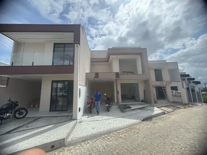 Vendo Casa de Alto Padrão