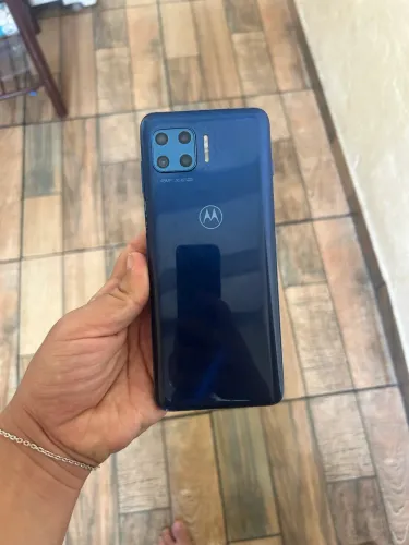 Celular Moto g5 plus 5g 128gb com NFC