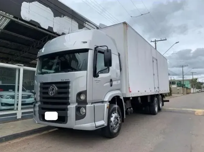 vw 24250 6x2 2011 bau 
