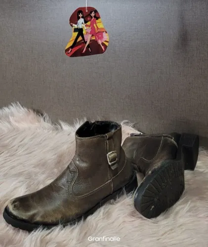 Bota de Couro, Marca Mix Urbano, Tamanho n.º 35, Cano Curto 15cm