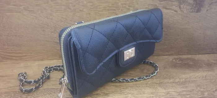Bolsa dois em um : bolsa e carteira