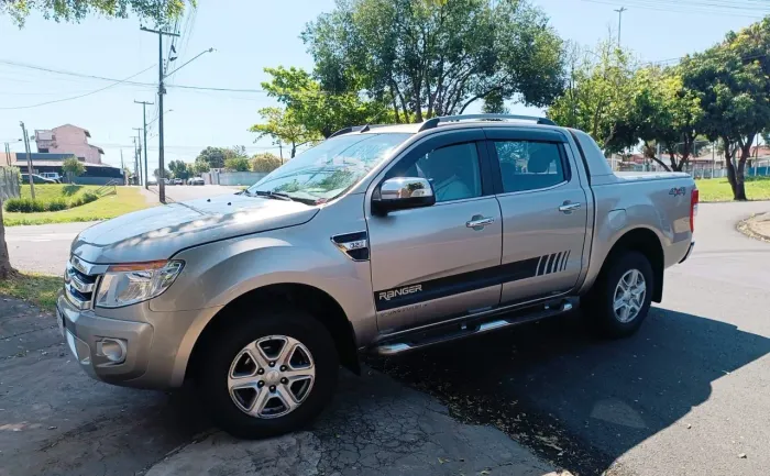 Ford Ranger Limited 3.2 20V 4X4 CD Aut. Dies. 2015