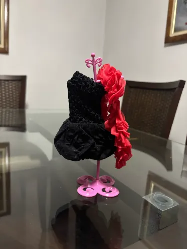Vestido boneca Barbie - perfeito estado