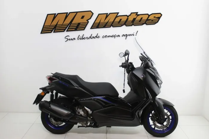 YAMAHA XMAX 300 CONNECTED ABS