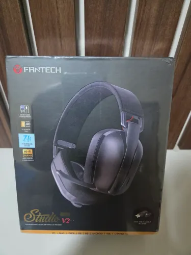 Headset Gamer Sem Fio Fantech Studio Pro V2 WHG03PV2 Novo Lacrado