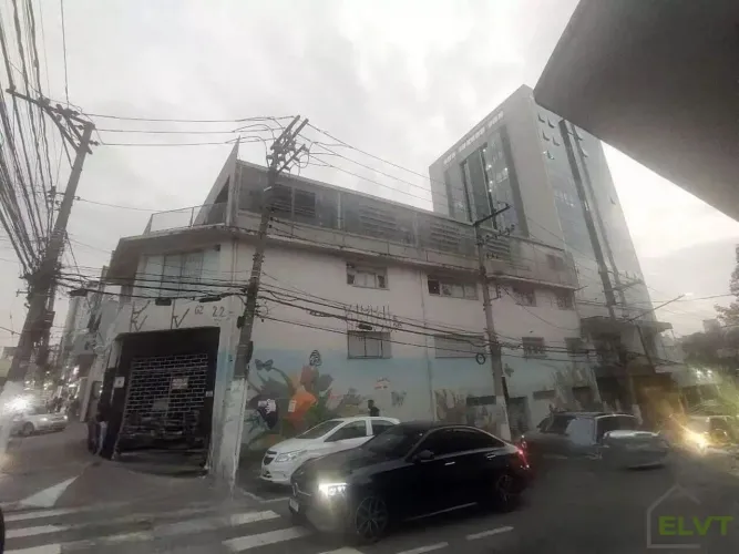 Prédio Comercial no Centro de Osasco Excelente Visibilidade e Flexibilidade!