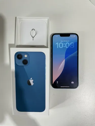 iPhone 13